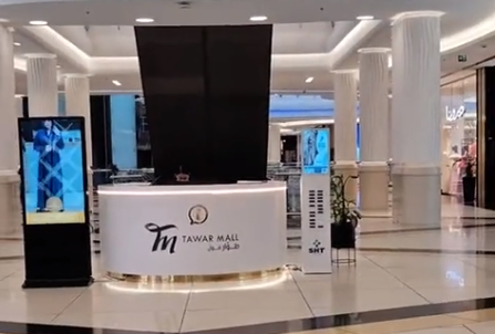 迪拜共享充电宝，中电核心定制品牌，大型商场投入，成功落地运营